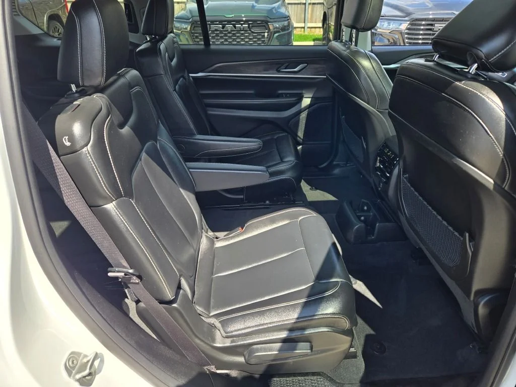 Certified Used 2023 White/off-white Jeep Limited image 10