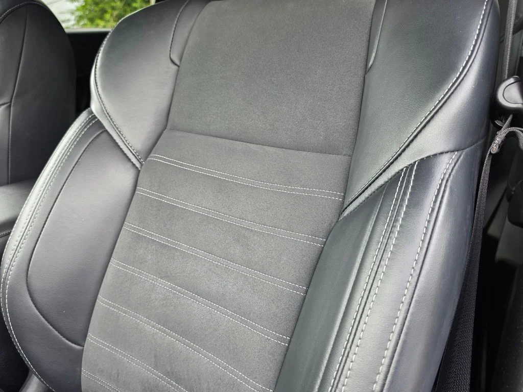 Used 2024  Mitsubishi SE image 18