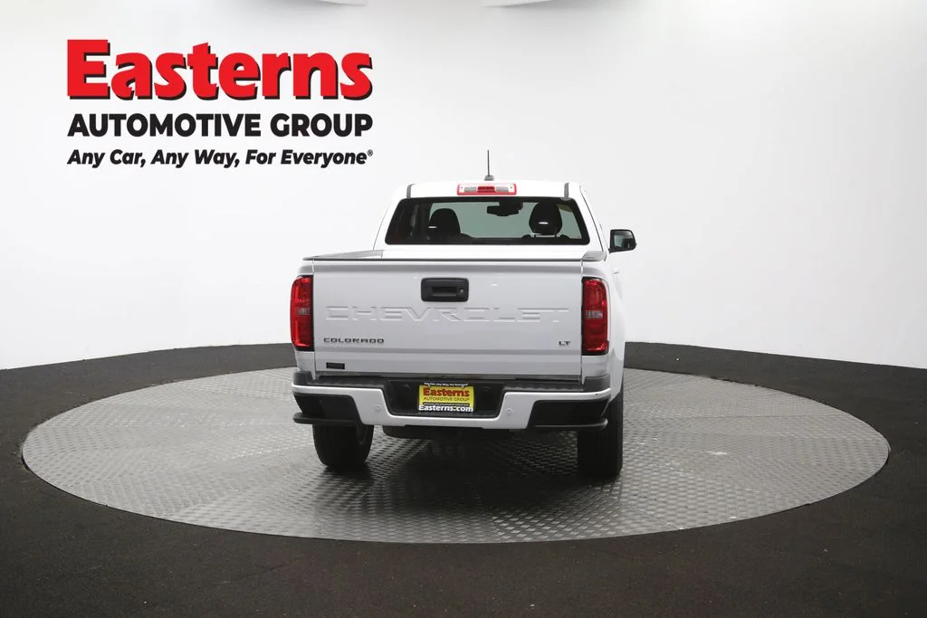 Used 2022 White Chevrolet LT image 38