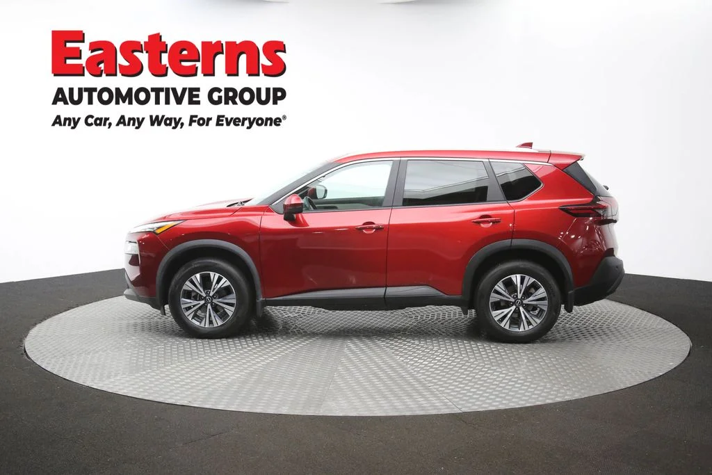 Used 2023 Red Nissan SV image 62