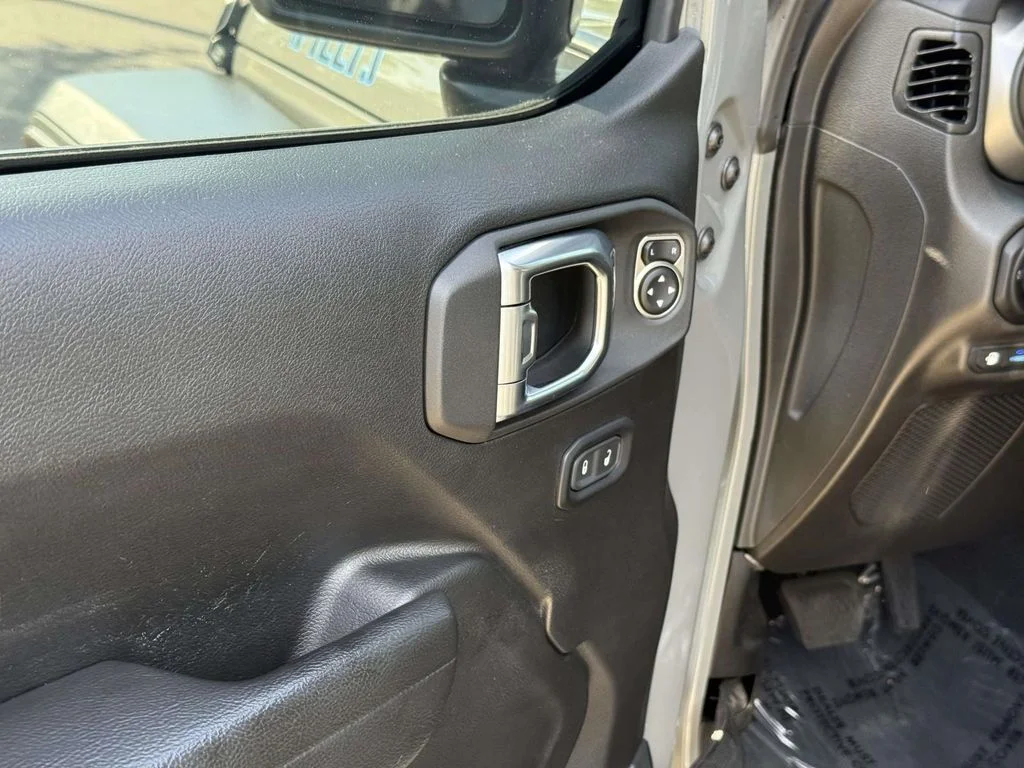 Used 2023 Gray Jeep Willys 4xe image 33
