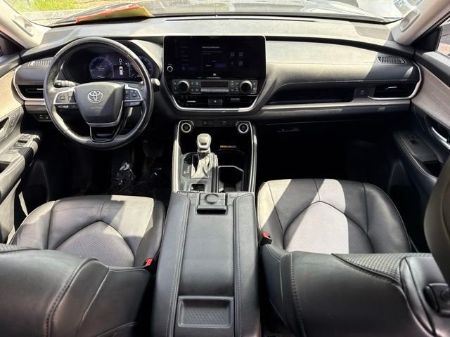 2024 Toyota Grand Highlander Limited - Photo 26