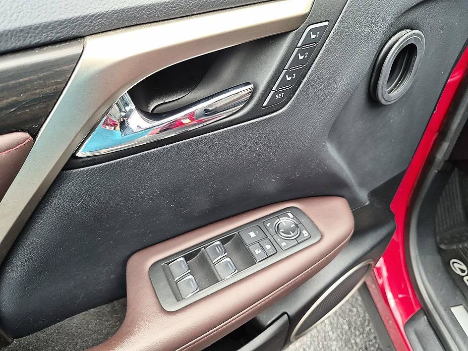 Used 2018 Matador Red Mica Lexus RX 350 image 13