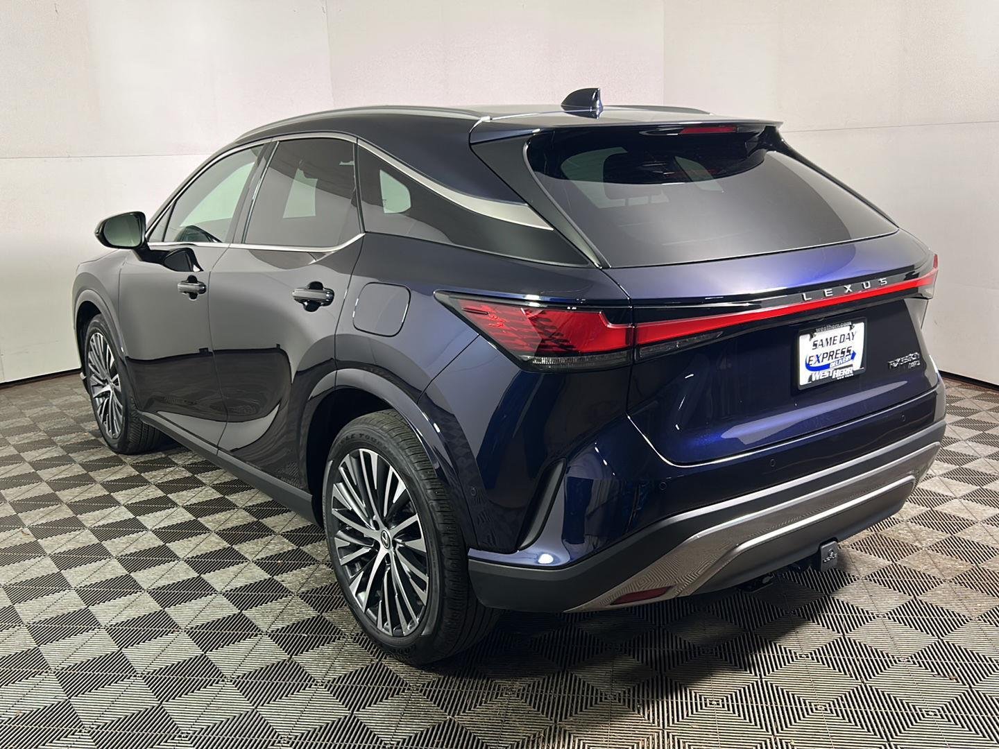 Used 2025 Nightfall Mica Lexus RX 350h Premium Plus image 11