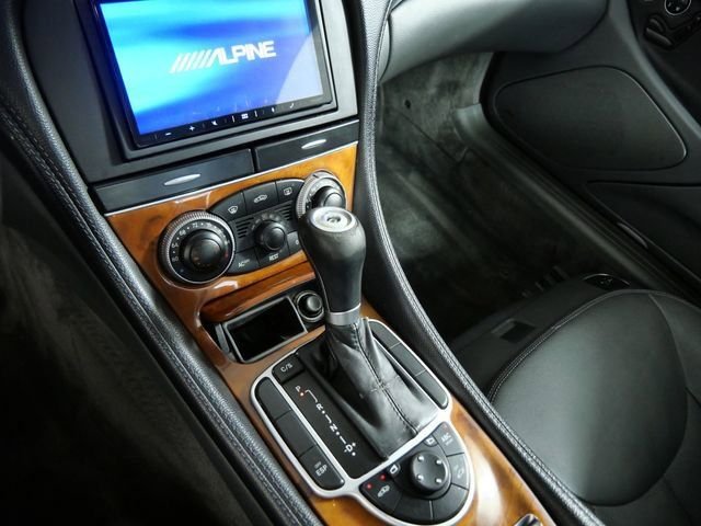 Used 2005  Mercedes-Benz SL 500 image 18