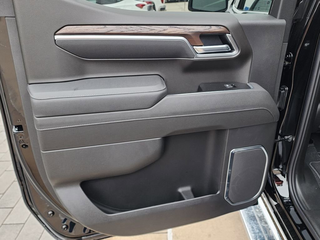 2026 GMC Sierra 1500 SLT - Photo 41
