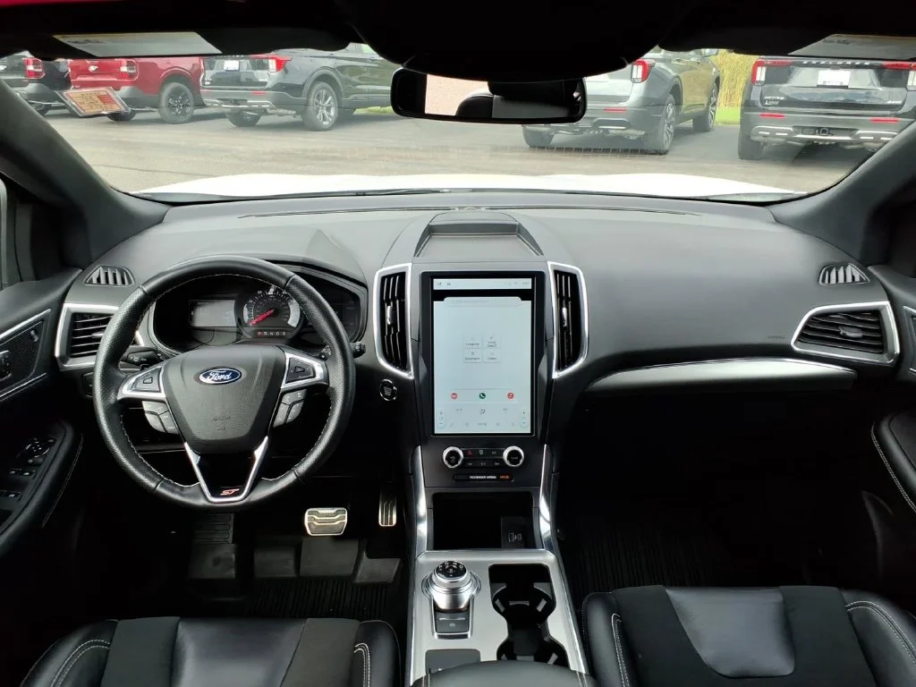 Used 2023 White Ford ST image 14