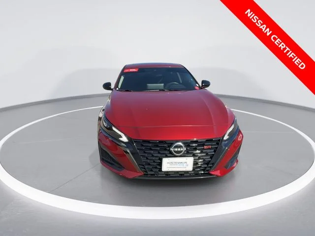 Used 2024 Red Nissan 2.5 SR image 3