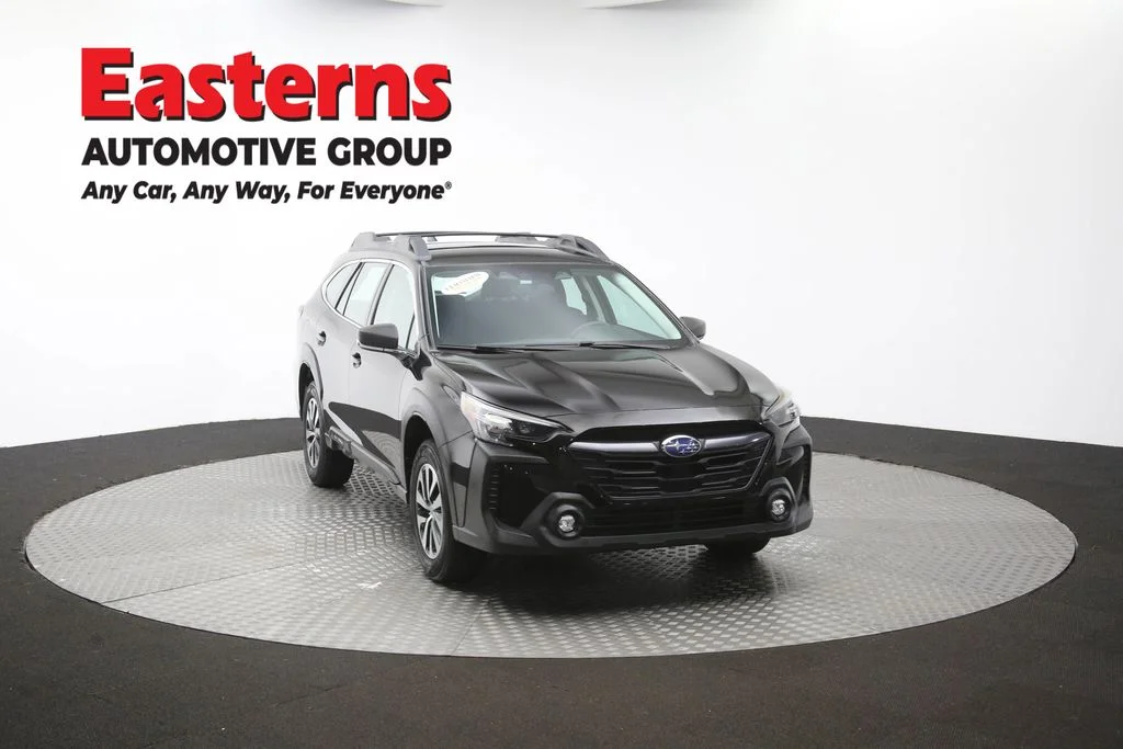 Used 2024 Black Subaru 2.5i image 50