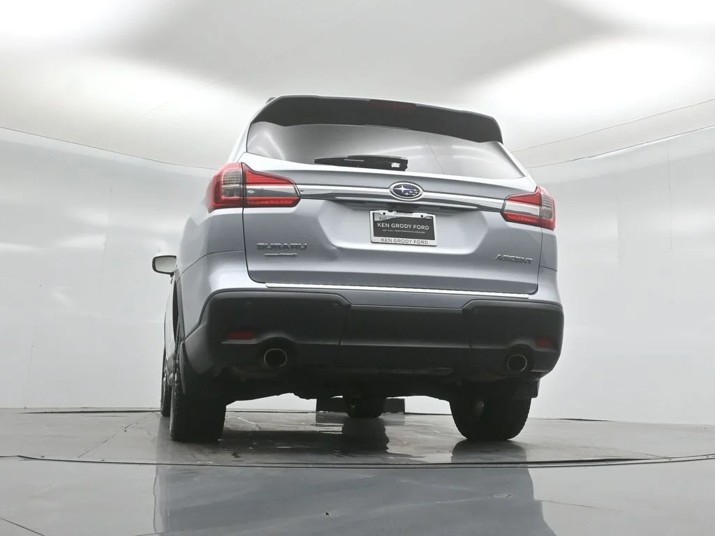 Used 2019 Silver Subaru Premium image 45