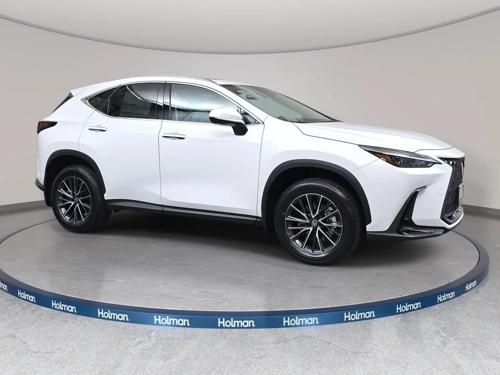 New 2026 Ultra White Lexus PREMIUM image 3