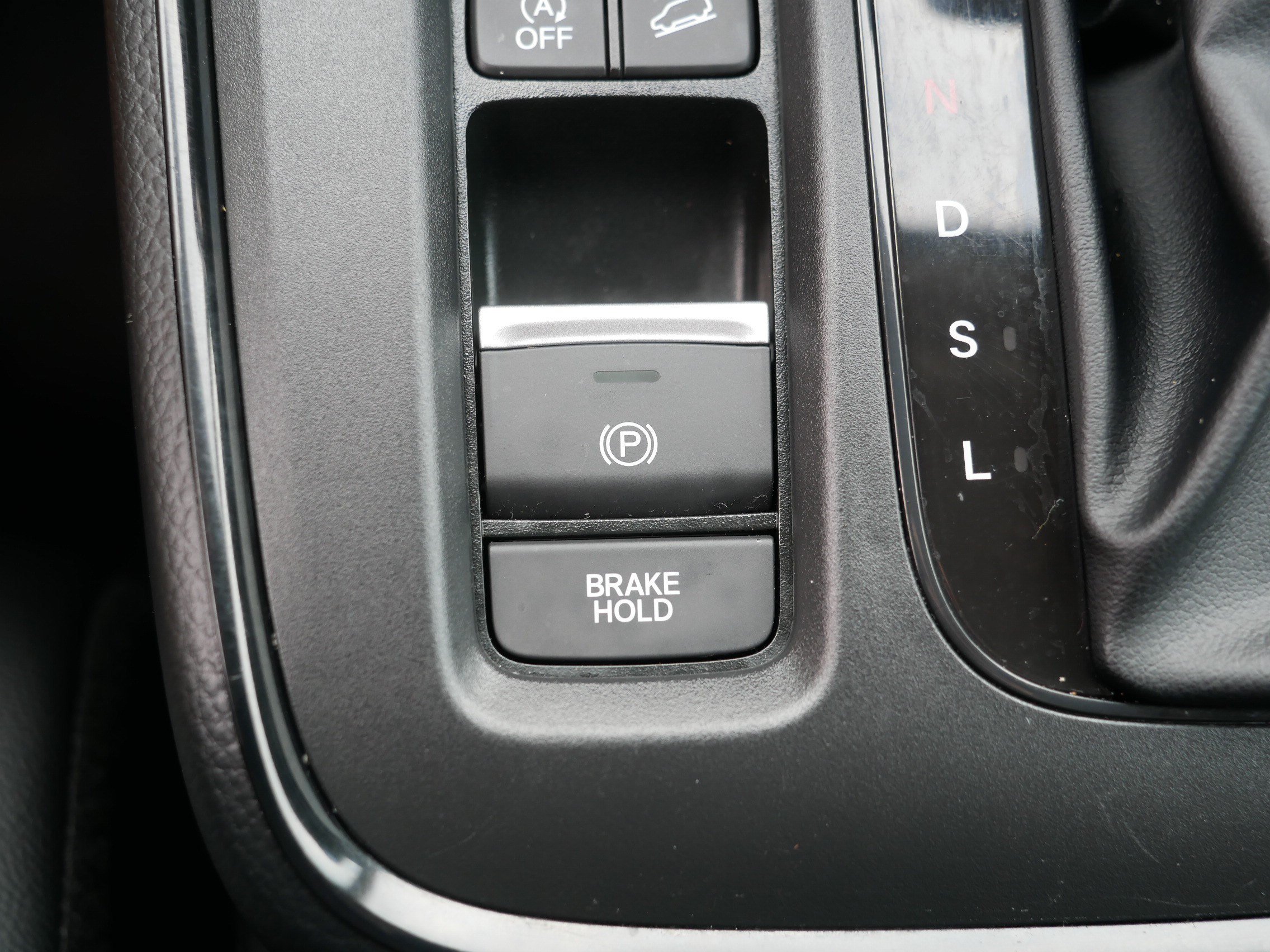 Used 2026 White Honda EX-L image 31