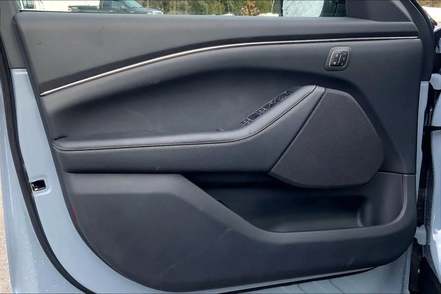 2026 Ford Mustang Mach-E Select - Photo 11