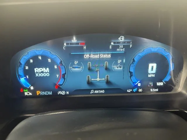 New 2025 Carbonized Gray Metallic Ford Big Bend image 18