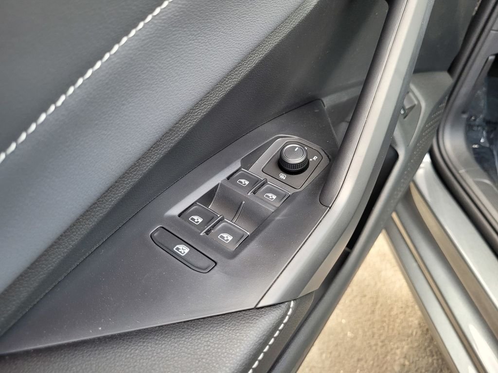 New 2026 Gray Volkswagen 1.5T SEL image 26