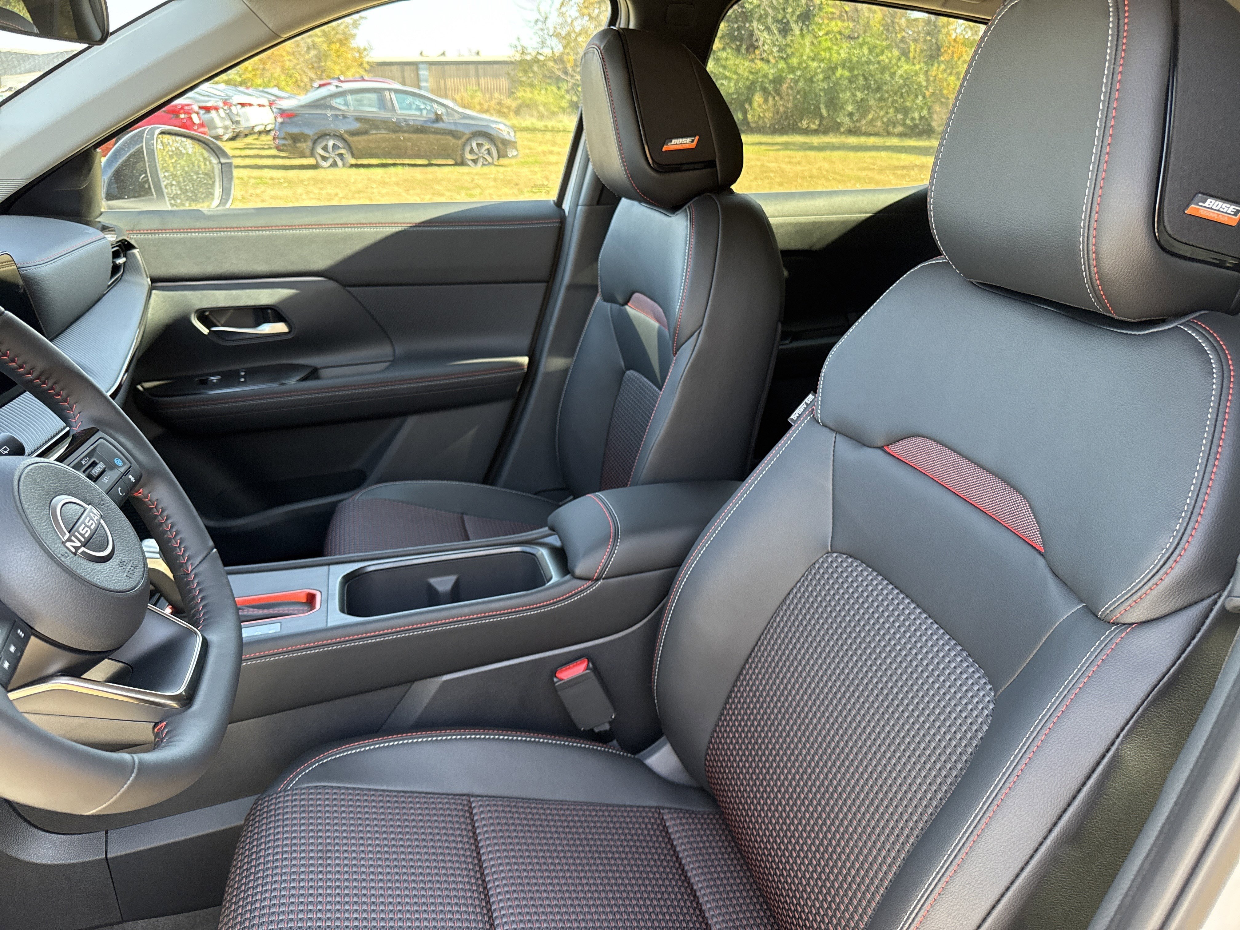New 2026 Aspen White TriCoat Nissan SR image 5