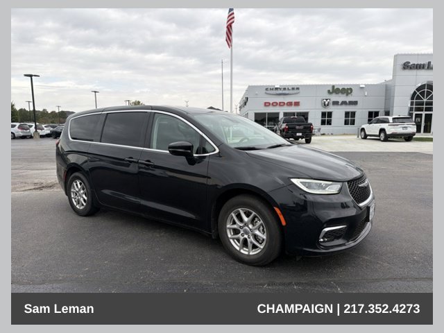 2024 Chrysler Pacifica