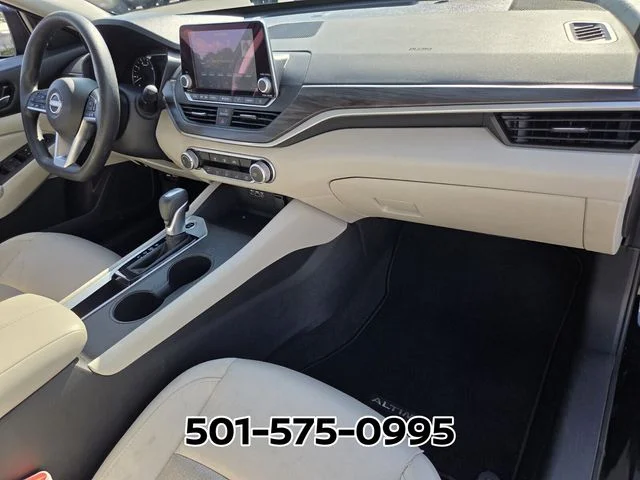 Certified Used 2025 Black Nissan 2.5 SV image 17