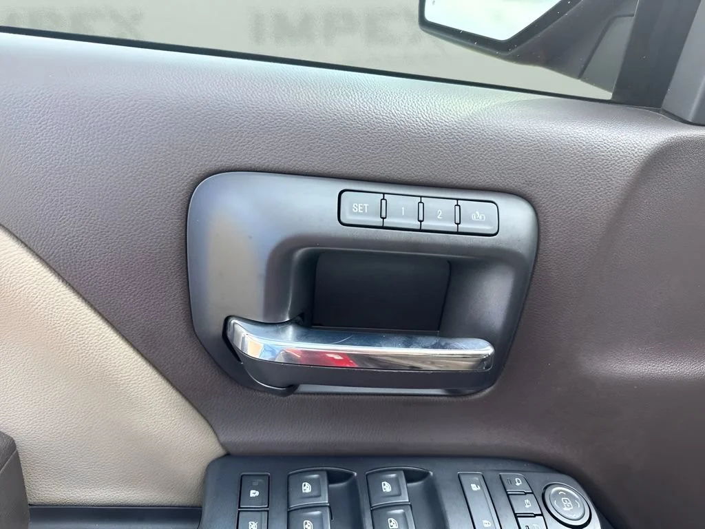 Used 2018 RED HOT Chevrolet LTZ image 11