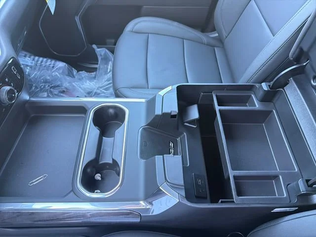 New 2026 Black Chevrolet LTZ image 28