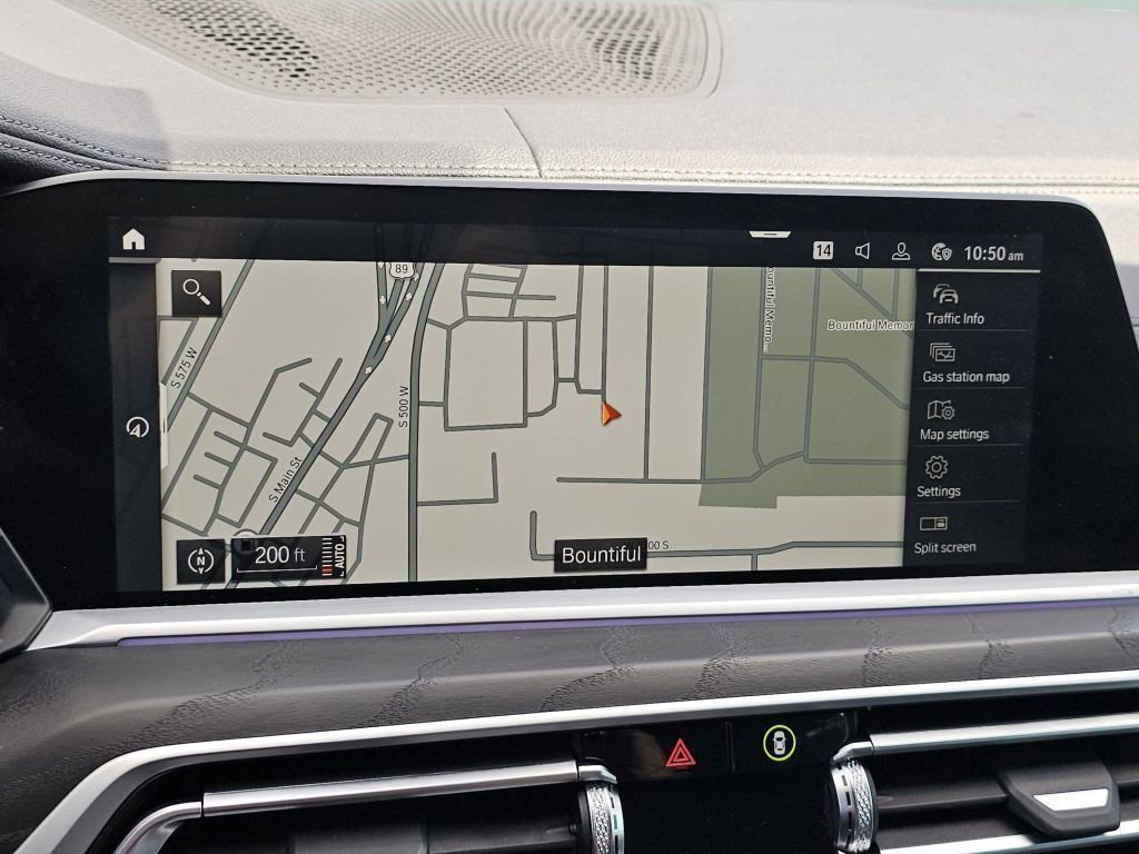 Used 2022 Black Sapphire Metallic BMW M50i image 9