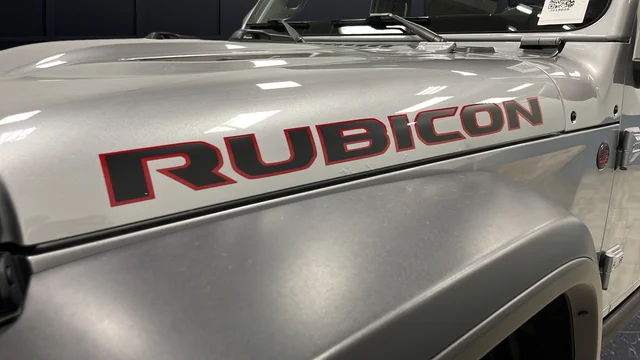Used 2021 Billet Silver Metallic Clearcoat Jeep Rubicon image 43
