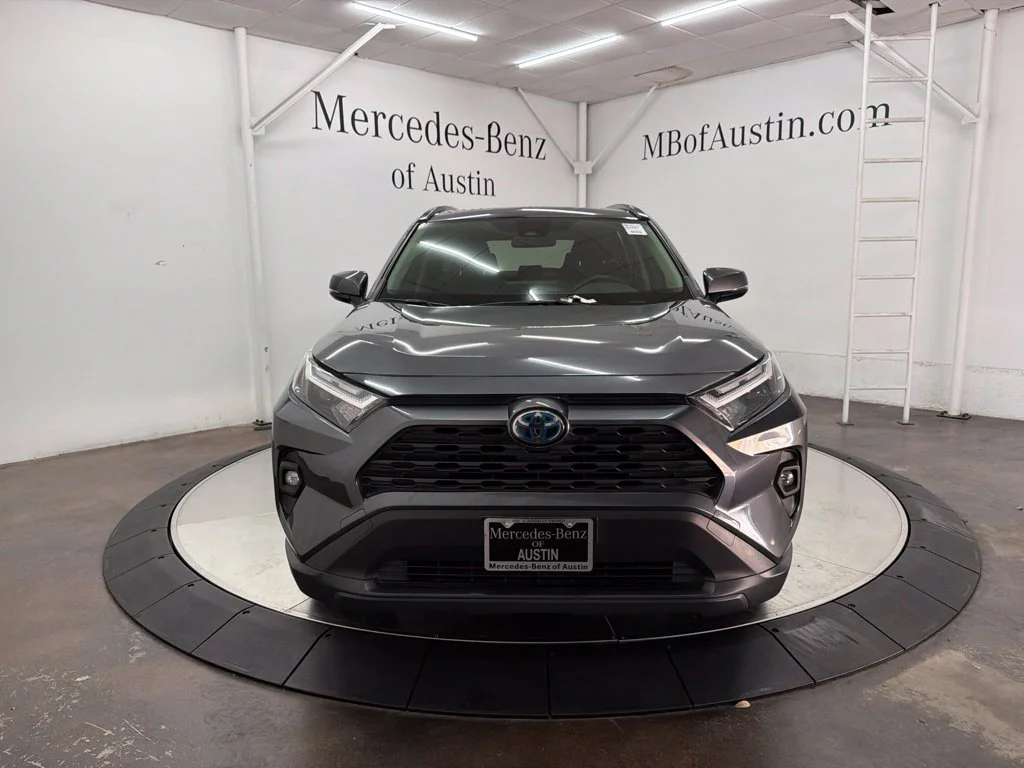Used 2023 Gray Toyota XLE Premium image 2