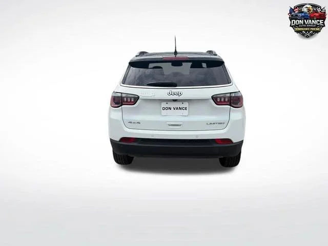 Used 2025 White Jeep Limited image 4