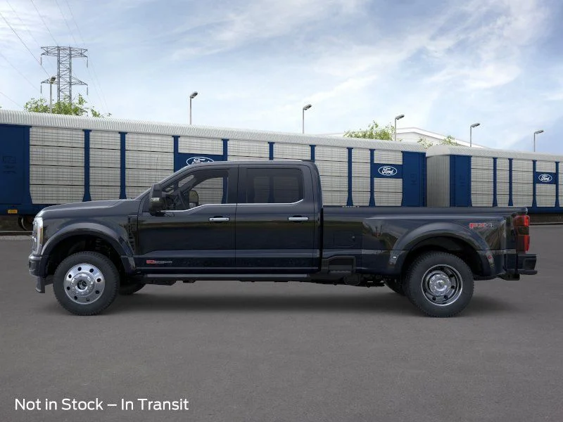 New 2026 Agate Black Metallic Ford  image 4