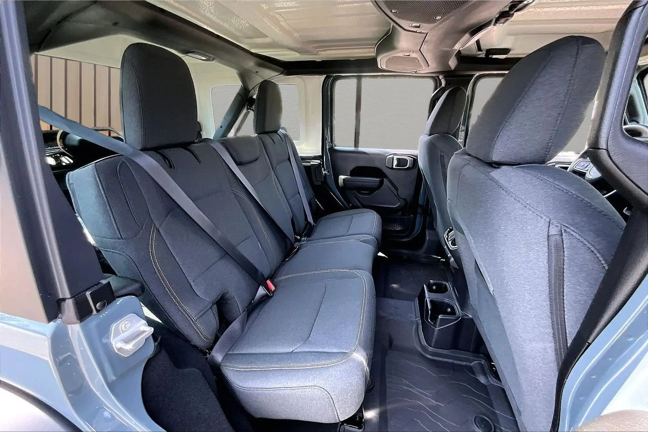 New 2026 Anvil Clear-Coat Exterior Paint Jeep Sport image 19