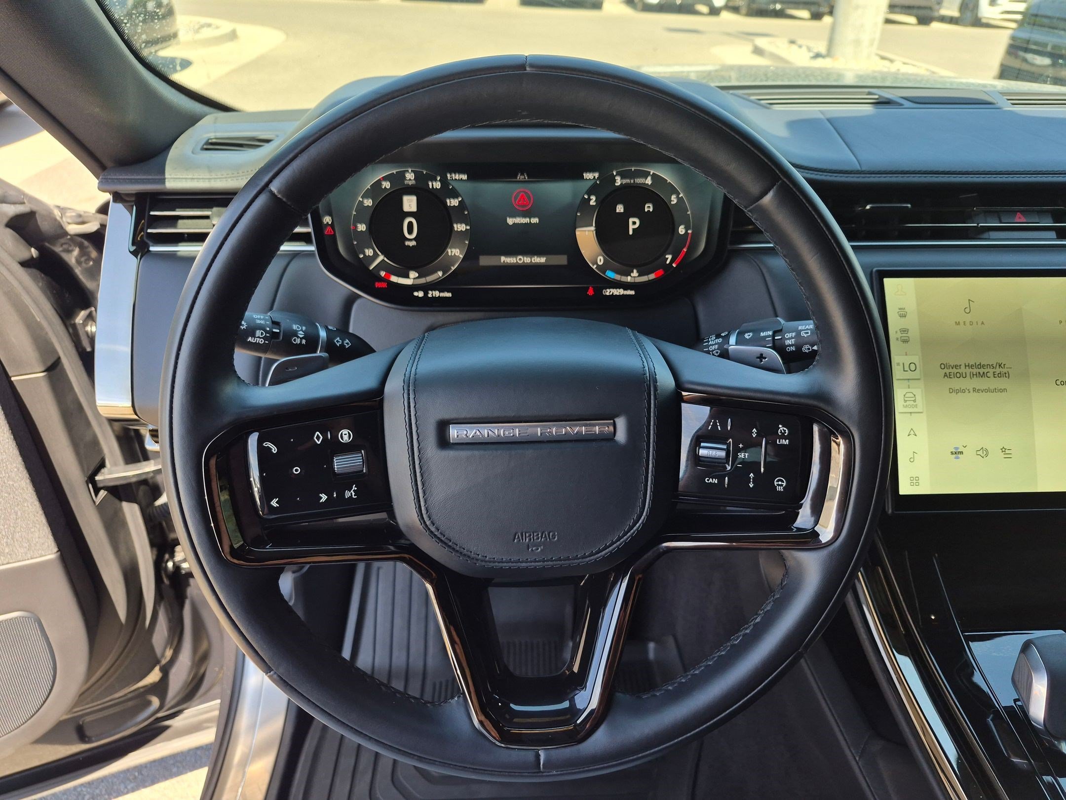 Used 2024 Gray Land Rover Dynamic SE image 16