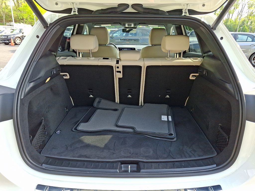 Certified Used 2026 White Mercedes-Benz GLA 250 image 28