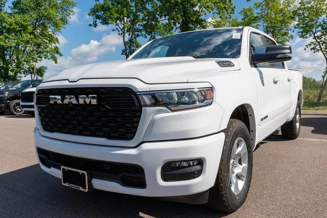New 2026 Bright White Clear-Coat Exterior Paint RAM Big Horn/Lone Star image 2