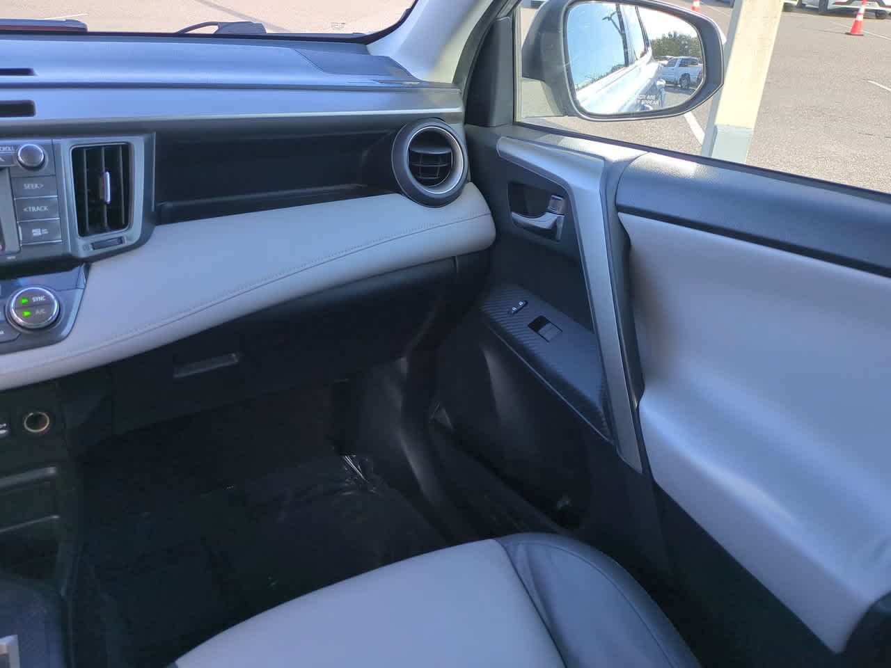 Used 2014 Classic Silver Metallic Toyota Limited image 16