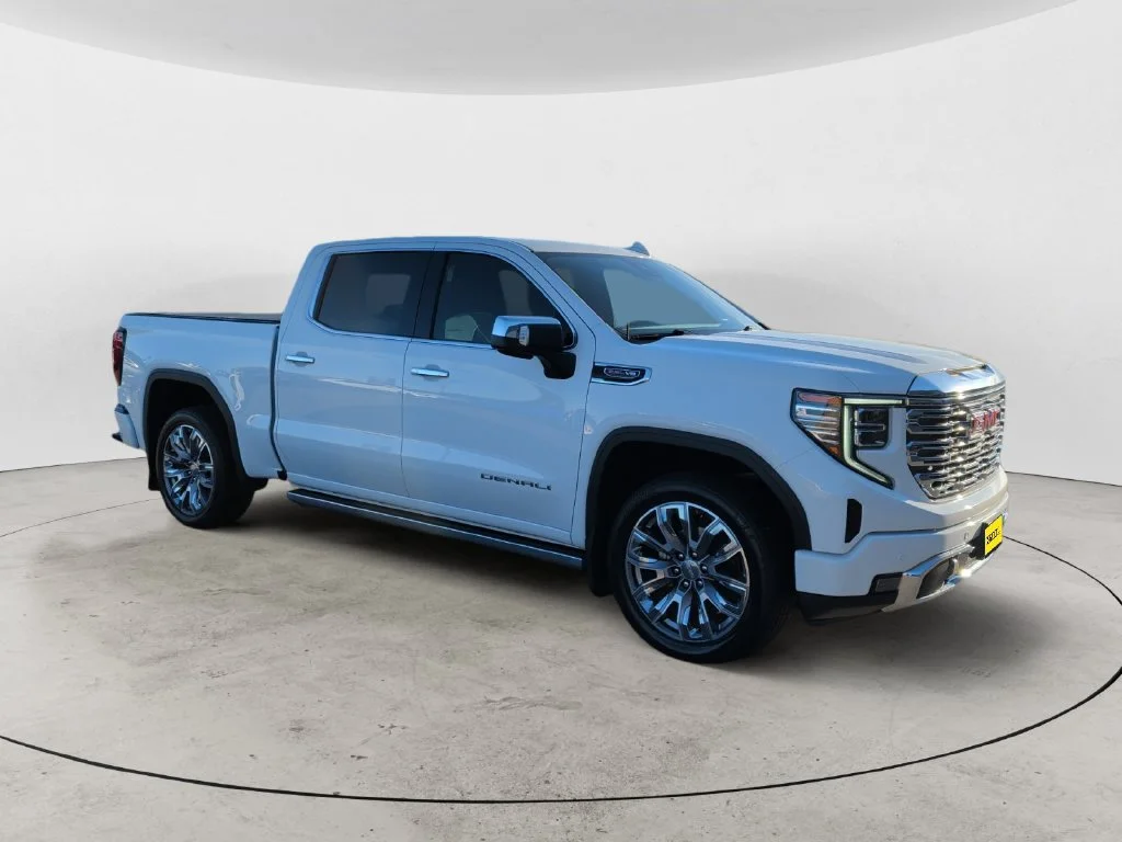 Certified Used 2024 Summit White GMC Denali image 5