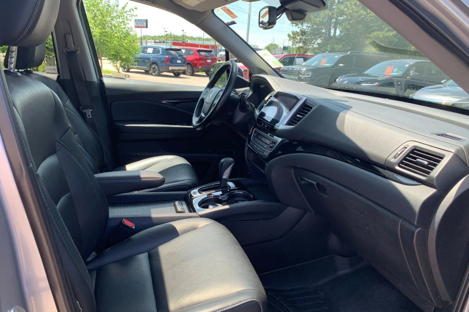 Used 2019 Silver Honda RTL-E image 18