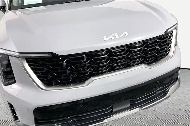 Certified Used 2025 Gray Kia S image 32