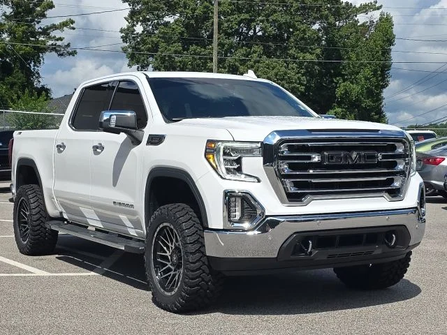 Used 2021 White GMC SLT image 7