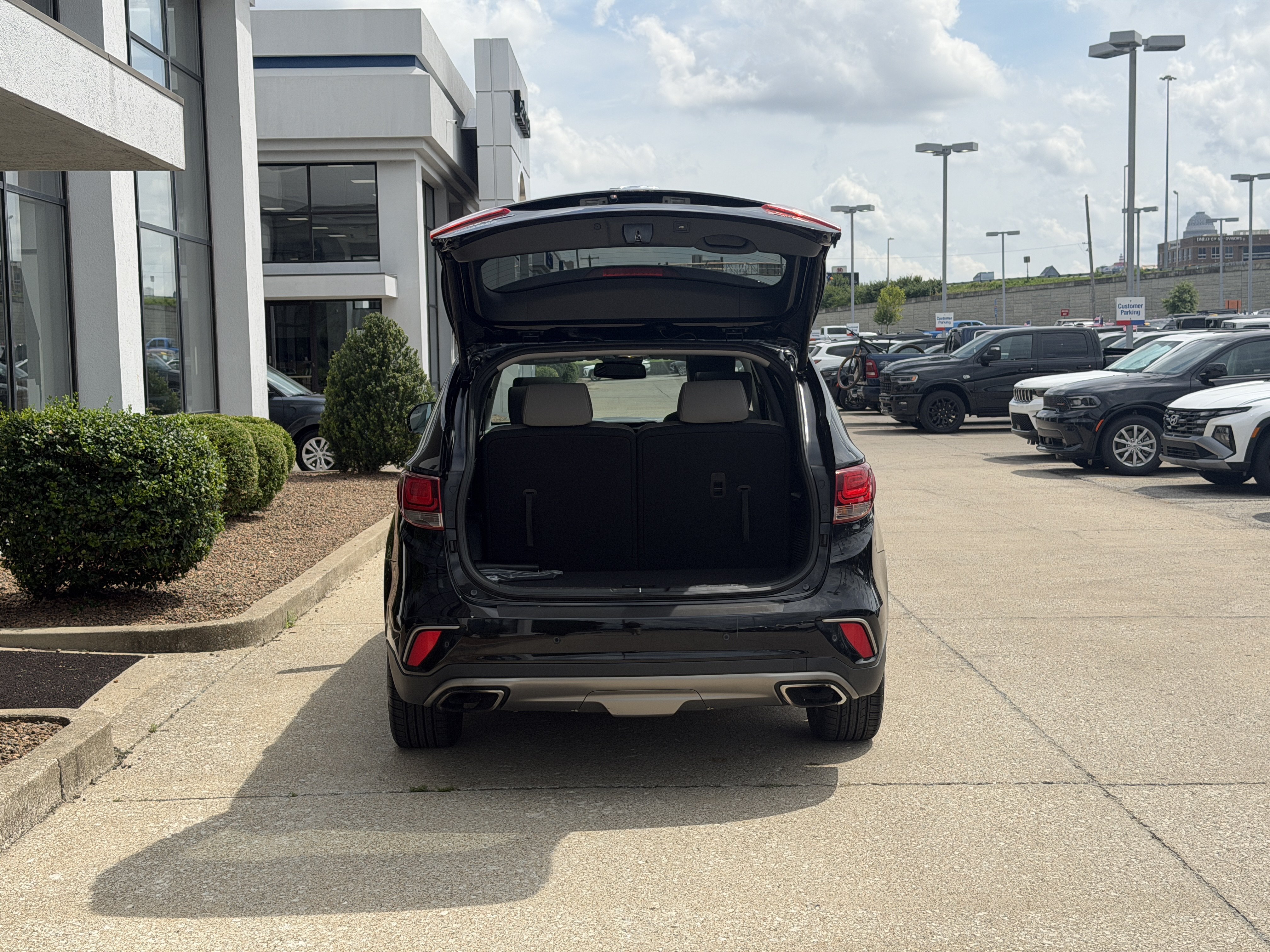 Used 2019 Becketts Black Hyundai Limited Ultimate image 11