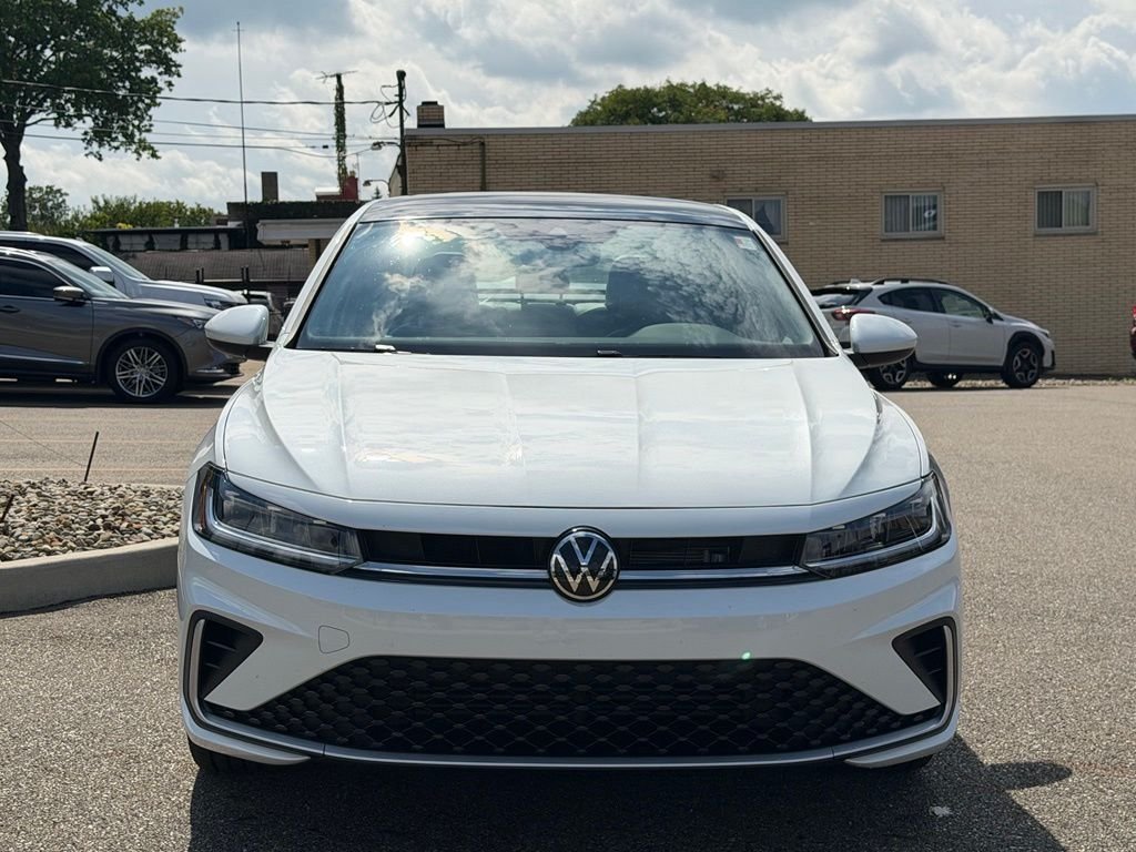 2026 Volkswagen Jetta SE - Photo 8
