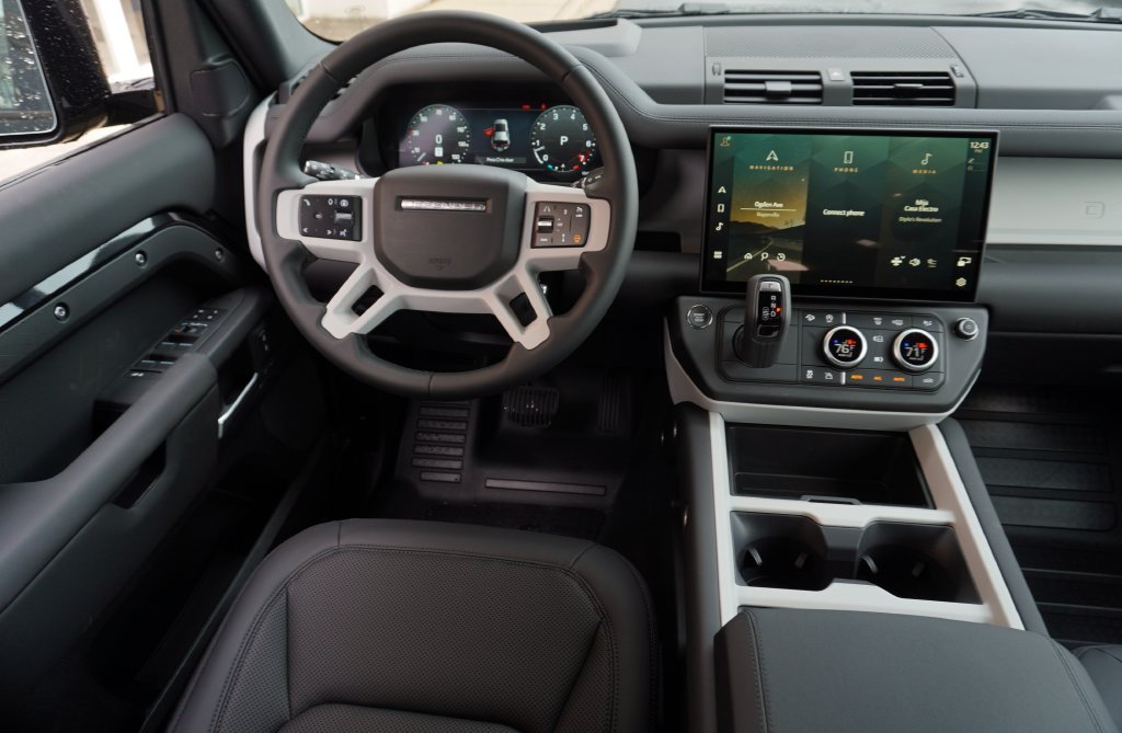 Certified Used 2026 Black Land Rover S image 16