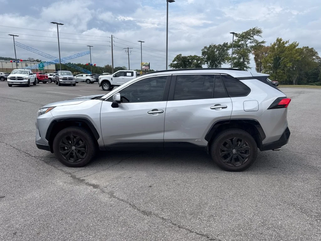 Used 2023 Silver Toyota SE image 3