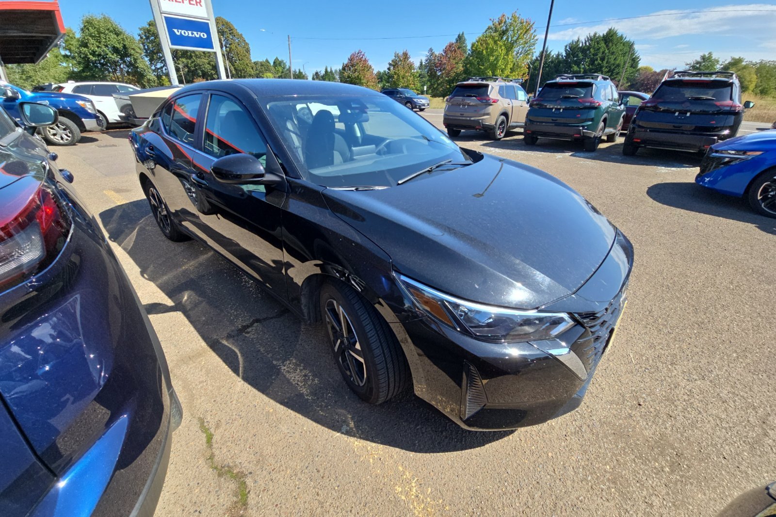 Used 2025 Super Black Nissan SV image 2