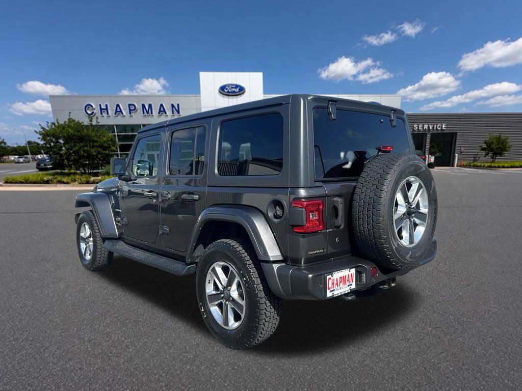 Used 2018 Gray Jeep Unlimited Sahara image 3