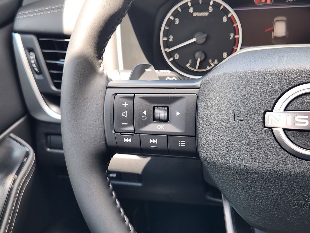 New 2026 Everest White Pearl TriCoat Nissan SV image 27