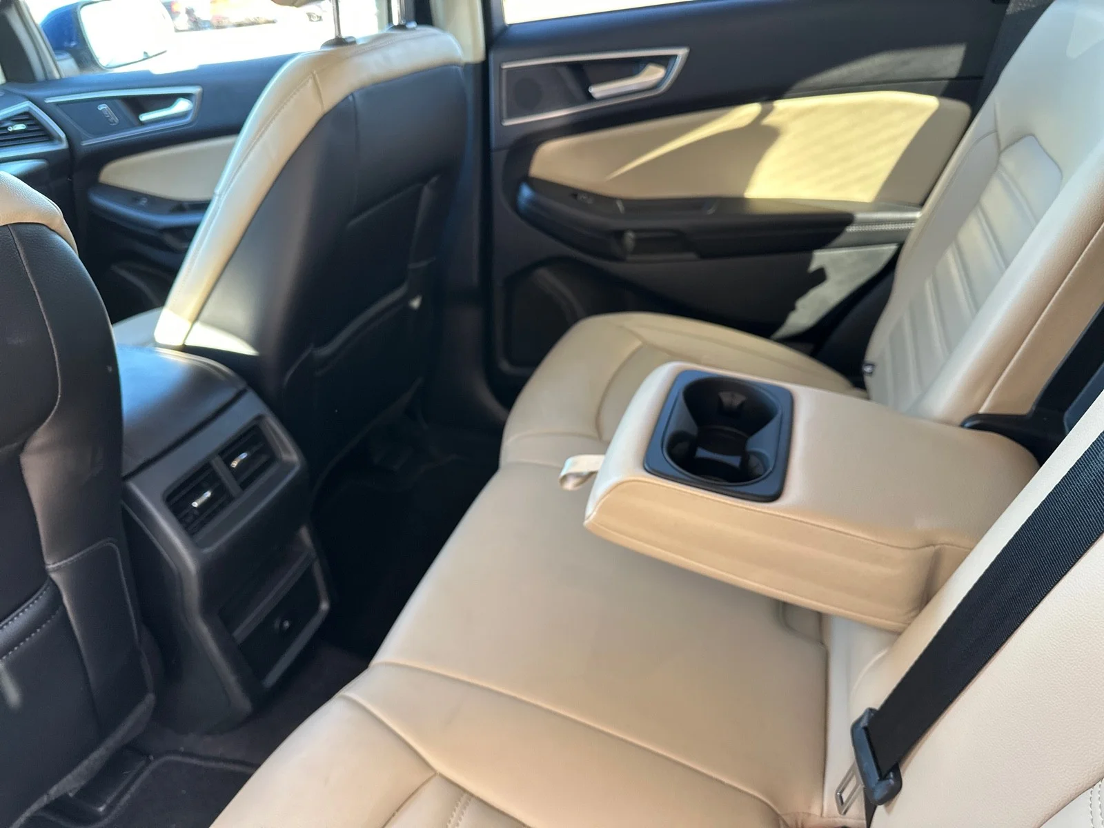 2024 Ford Edge SEL - Photo 16