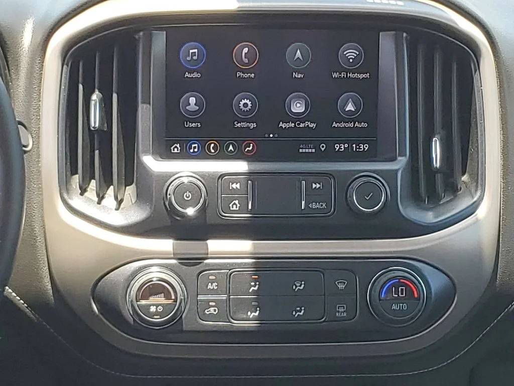 Used 2022 Onyx Black GMC Denali image 14