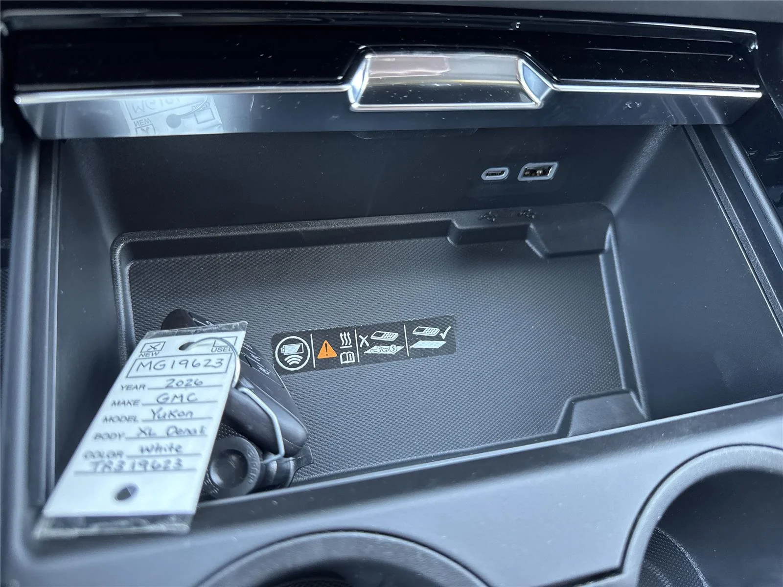 New 2026 Glacier White Tricoat GMC Denali image 27