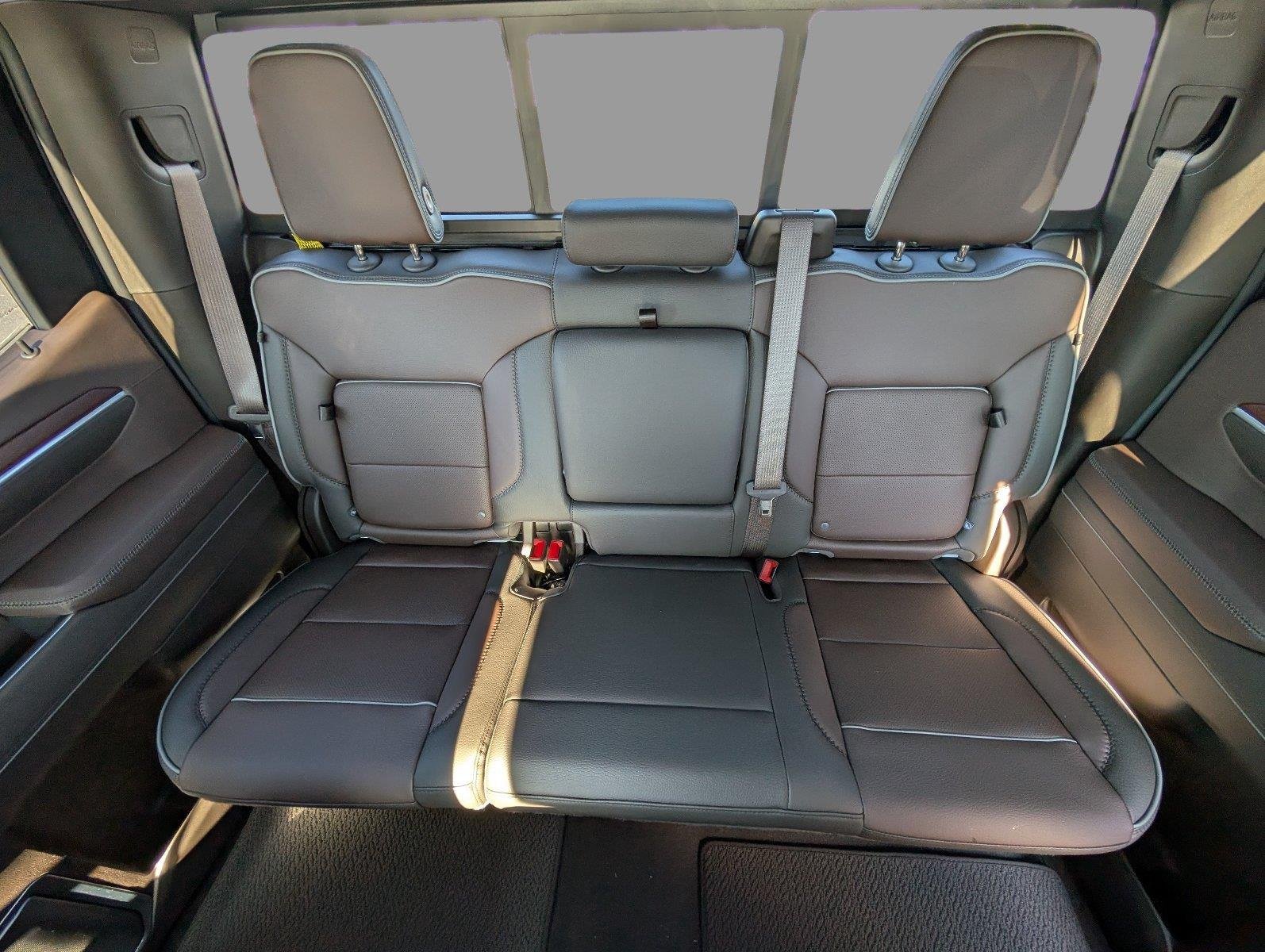 New 2026 Glacier White Tricoat GMC Denali image 33