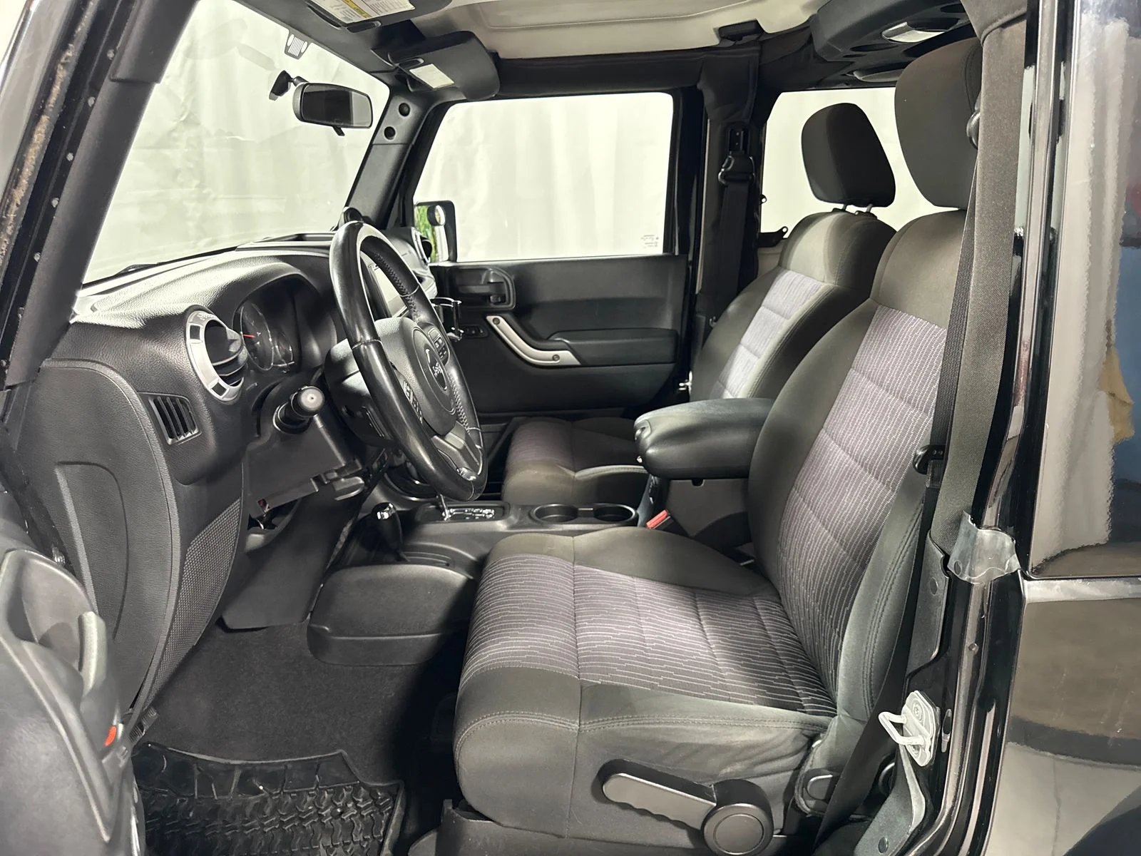 Used 2012 Black Clearcoat Jeep Sahara image 3